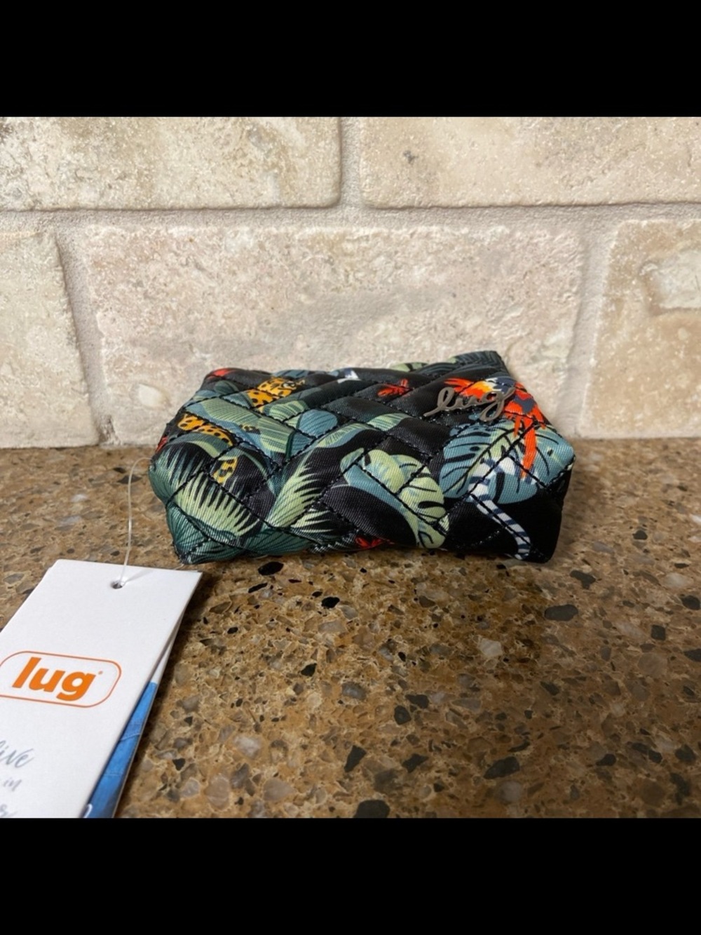 Lug Choo Choo Mini Pill Box - Picture 5 of 8